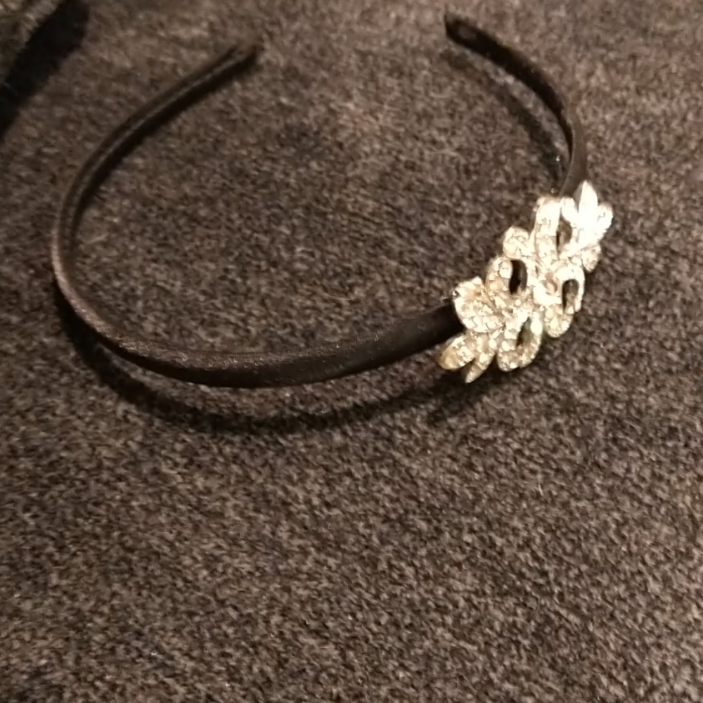 Beautiful Rhinstone Headband